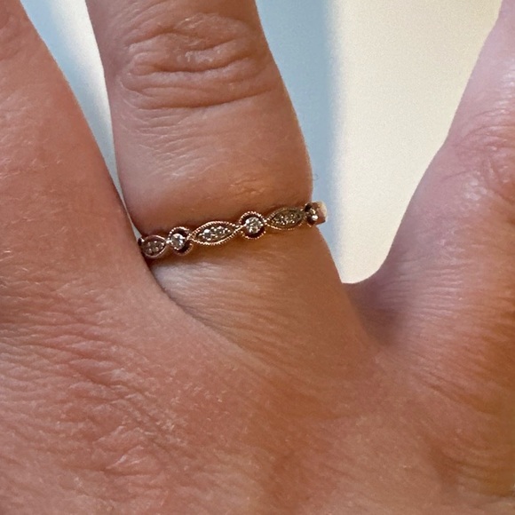 Rose gold ring - Picture 1 of 3
